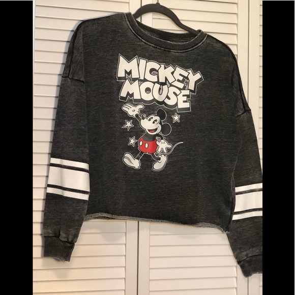 Disney Tops - Disney cropped sweatshirt Mickey Mouse